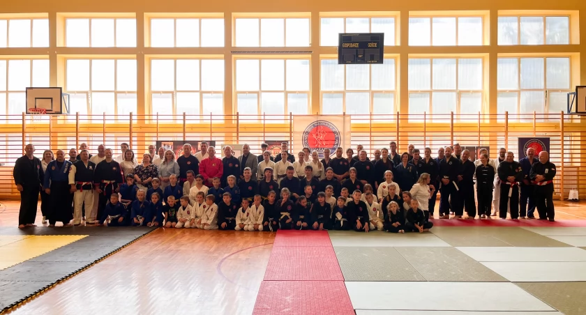Seminarium Sztuk Walki zaszczycili również instruktorzy i studenci różnych szkół, w tym: SSW Seimeikan, SSWiS Bushi-Do, Chikara Dojo, SSW Raimei, SSW Cobra, SSW Raiken, SSW Pedro./Zdjęcia: Organizatorzy