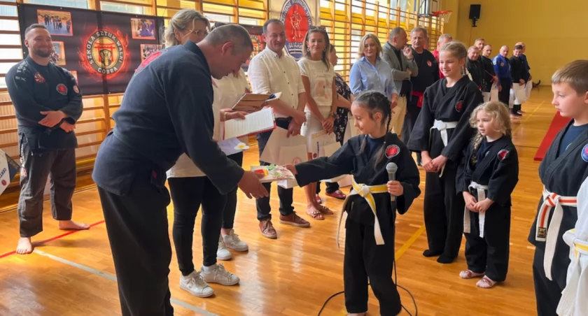 Seminarium Sztuk Walki zaszczycili również instruktorzy i studenci różnych szkół, w tym: SSW Seimeikan, SSWiS Bushi-Do, Chikara Dojo, SSW Raimei, SSW Cobra, SSW Raiken, SSW Pedro. Fot. zbiory własne