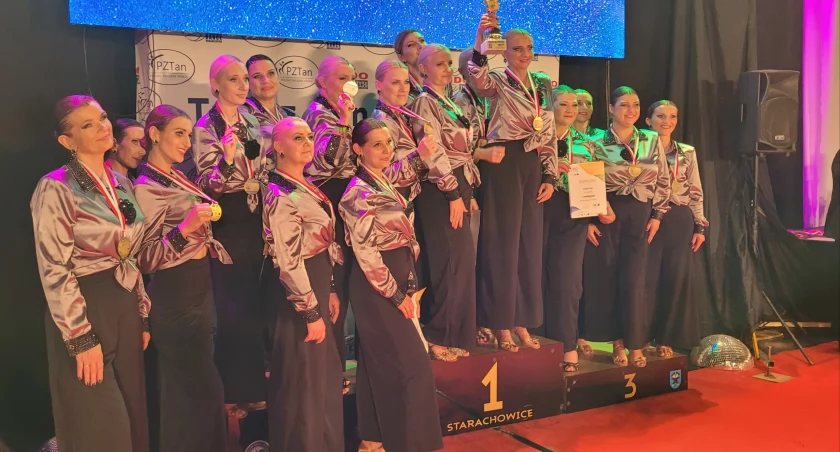 Grupa Good Girls – Mistrz Polski 2024 w Synchro Dance Formacje Adults 2./ FOT. materiały organizatorów