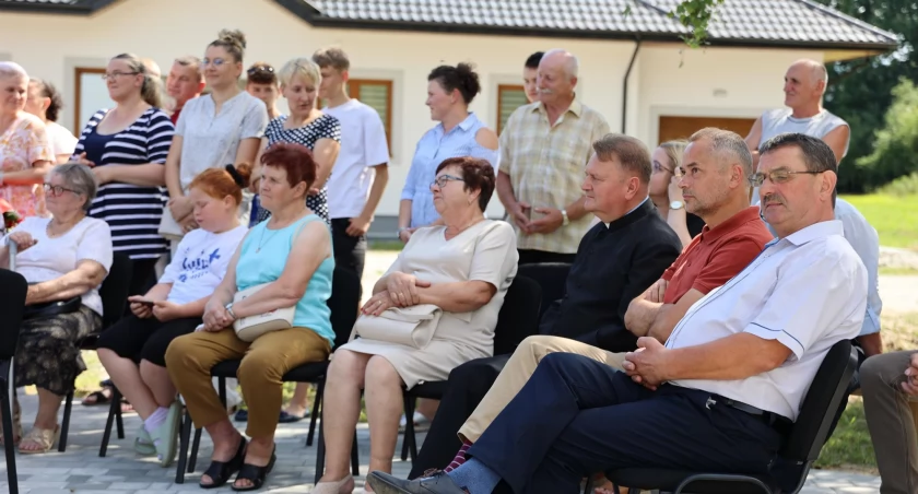 Otwarcie nowej świetlicy zgromadziło przedstawicieli miejscowej społeczności./ FOT. UG Lubaczów