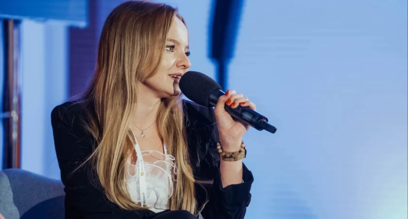  Martynie Łuszczek pisaliśmy już kilka razy, bo i jej dotychczasowe sukcesy były (i są!) naprawdę imponujące. Na przełomie sierpnia i września br. będziemy trzymać za nią kciuki, kiedy dojdzie do wyboru finałowej „10”, a z niej – laureata bądź laureatki Global Student Prize 2024./Zdjęcia: Archwium Martyny Łuszczek