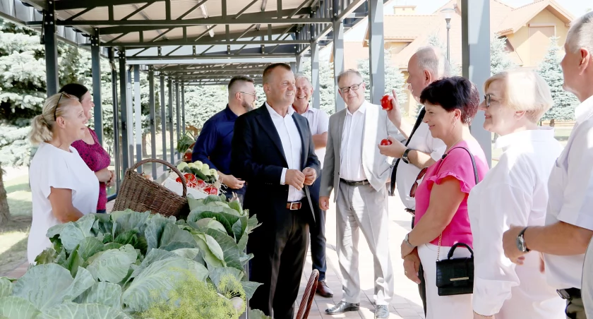 Estetyczne gminne targowisko w Tryńczy „Mój Rynek” rozpoczęło funkcjonowanie./UG Tryńcza