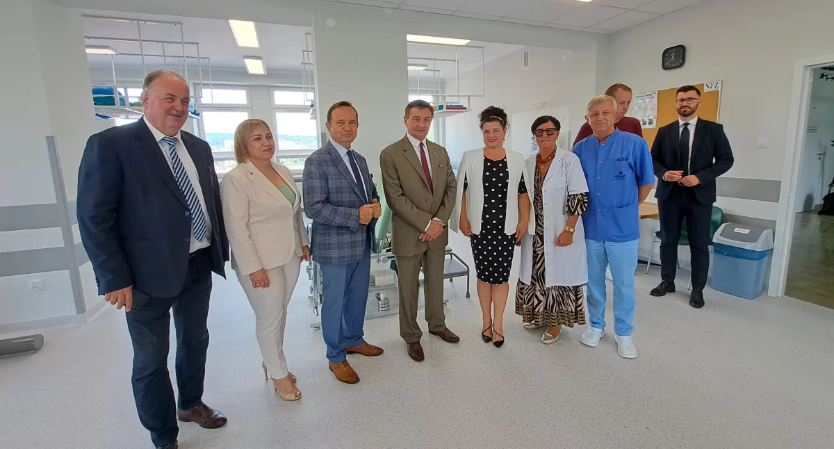 W dniu otwarcia goście zaproszeni zostali do zwiedzenia w pełni wyposażonych, wyremontowanych sal 3. piętra Centrum Leczenia Ambulatoryjnego nr 2 przy Sportowej 6. / Zdjęcia: U. Gielo
