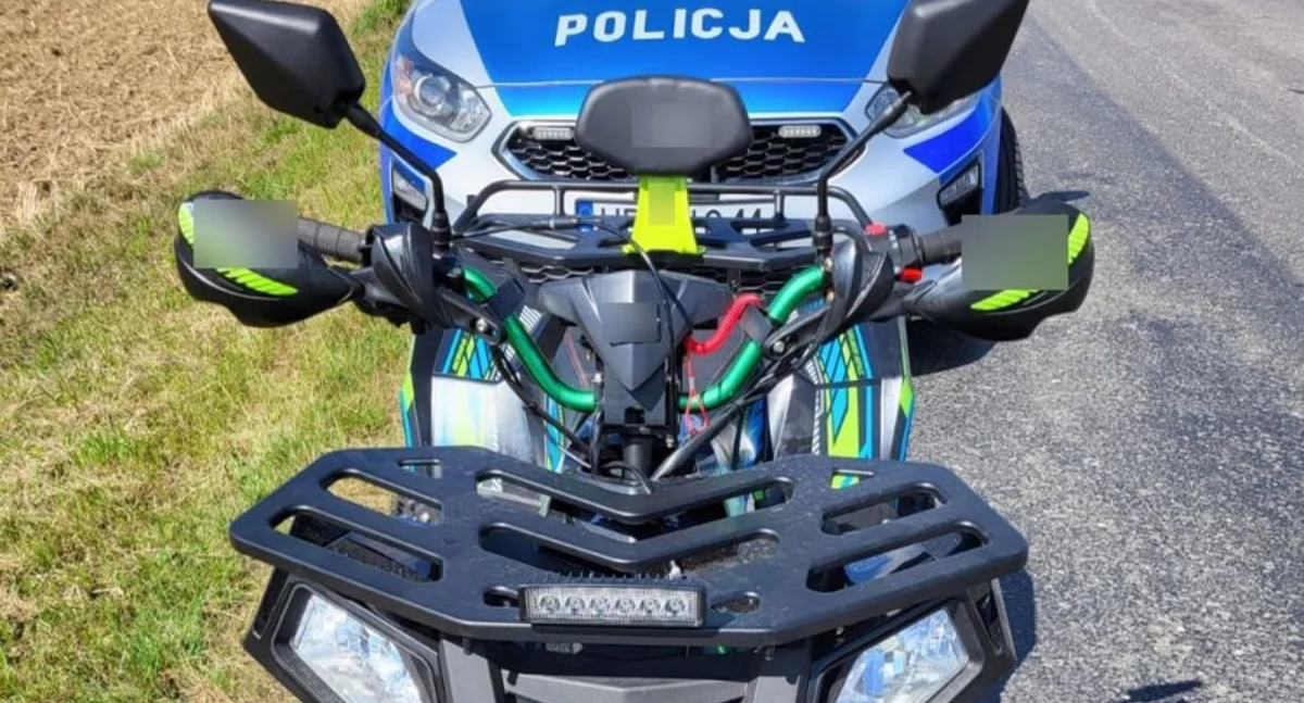 Quad, którym podróżował 57-latek bez uprawnień, trafił na policyjny parking./ FOT. KPP Jarosław
