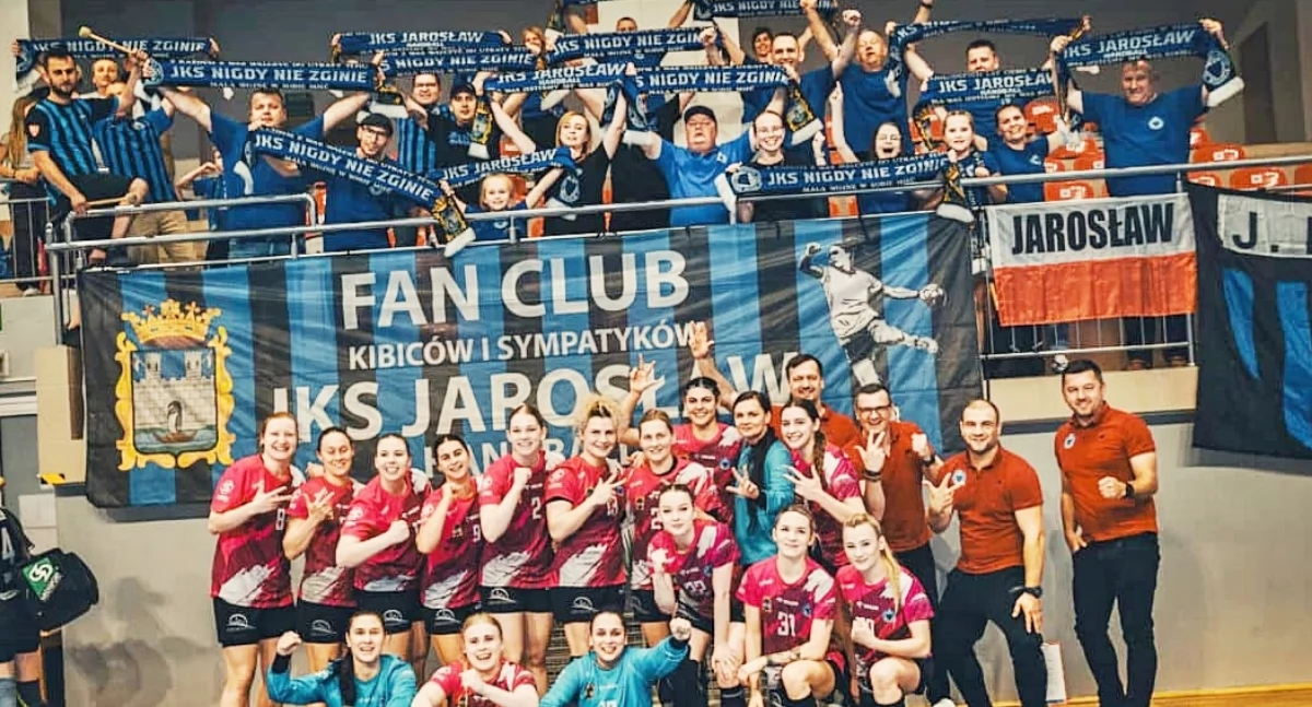 To zdjęcie ma już charakter tylko i wyłącznie historyczny i sentymentalny. Fot. Handball JKS Jarosław