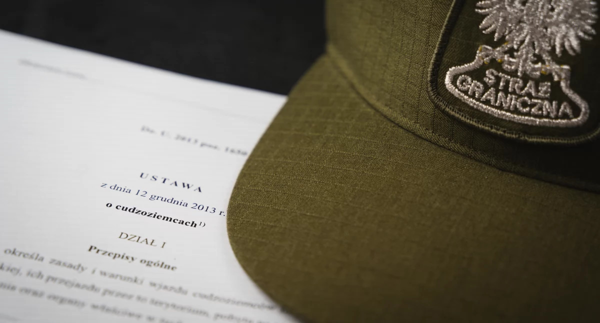Od dłuższego czasu Bieszczadzki Oddział Straży Granicznej w Przemyślu ściśle współpracuje z Podkarpackim Urzędem Wojewódzkim w Rzeszowie w zakresie weryfikacji cudzoziemców chcących uzyskać na Podkarpaciu prawo pobytu. Fot. BiOSG