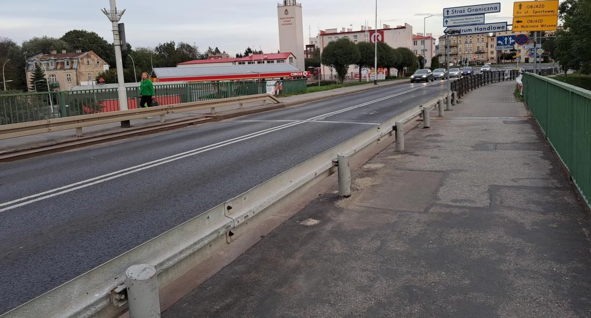 Remont mostu im. Ryszarda Siwca kosztować będzie 8 mln 306 tys. 292 zł. Ma się zacząć i najprawdopodobniej zakończyć w 2025 r. Fot. Urszula Gielo