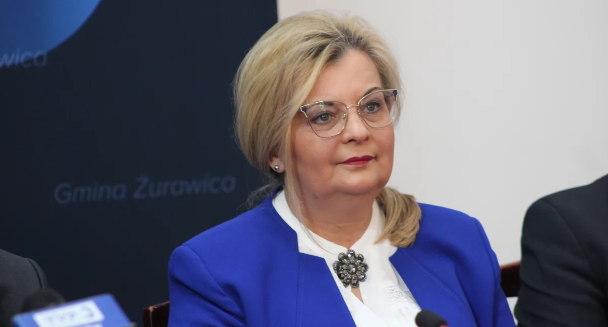 Starosta przemyski Bożena Ryczan brutto miesięcznie otrzymuje 20 tys. 130 zł, co „na rękę” (netto) przekłada się na kwotę 14 tys. 59 zł 85 gr. Fot. zbiory własne