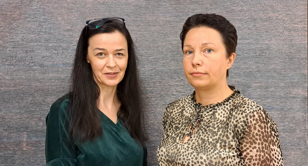 Reprezentujące pielęgniarki i położne Aldona Kiszka (przewodnicząca Związku Zawodowego Pielęgniarek i Położnych przy przeworskim szpitalu) i Agnieszka Adamska (członek zarządu) zwracają uwagę na fakt, że dotychczasowa dyrekcja SP ZOZ w Przeworsku tylko w przypadku tej grupy zawodowej nie uznawała posiadanych kwalifikacji, dyskryminując ją. / FOT. U. Gielo
