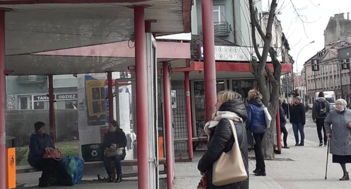 1 listopada br. w Przemyślu pomiędzy cmentarzami jak zwykle kursować będą dodatkowe, bezpłatne linie autobusowe „A” i „B”. / FOT. U. Gielo