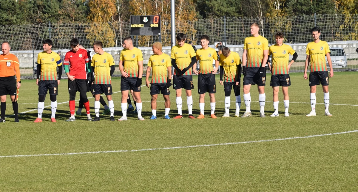Beniaminek z Tryńczy, pokonując u siebie Sanoczankę Święte, na kolejkę przed końcem rundy, został mistrzem jesieni. Fot. Wisłoczanka Tryńcza