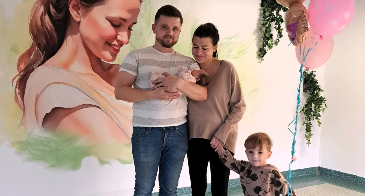 Po dobrych doświadczeniach z pierwszego porodu państwo Rojek wiedzieli, że drugie dziecko też przyjdzie na świat w Przemyślu. – Nie zawiedliśmy się – mówią./Fot. Paweł Bugira