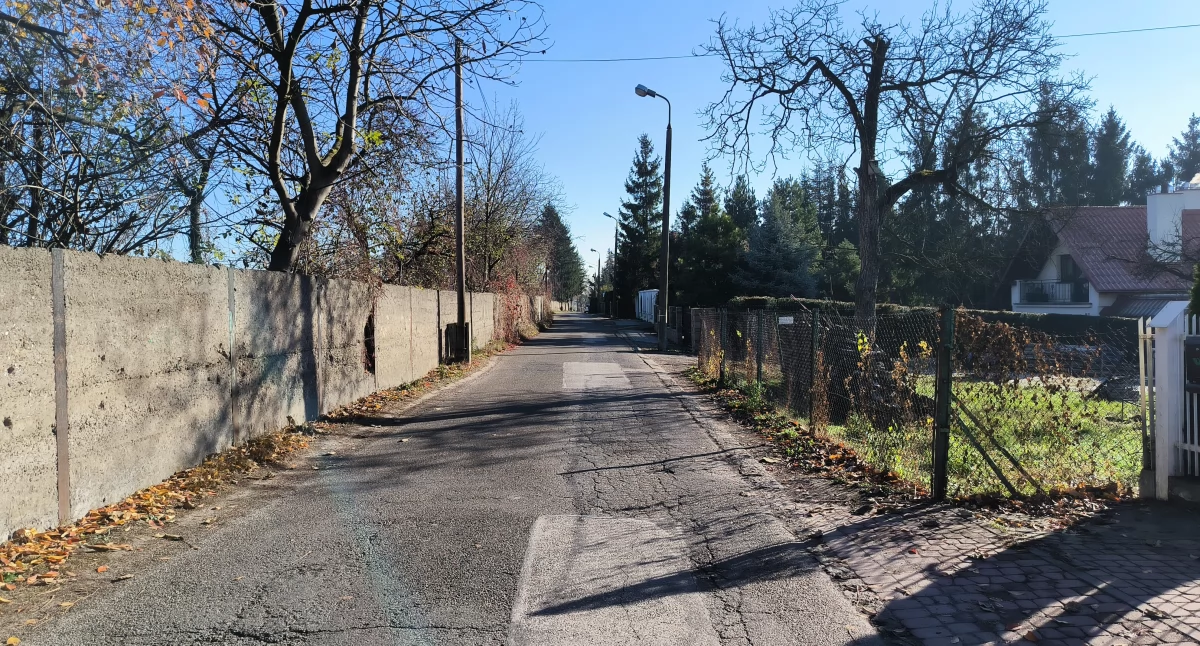 Dzięki montażowi trzech progów zwalniających na ul. Elektrownianej ma się zrobić bezpieczniej.