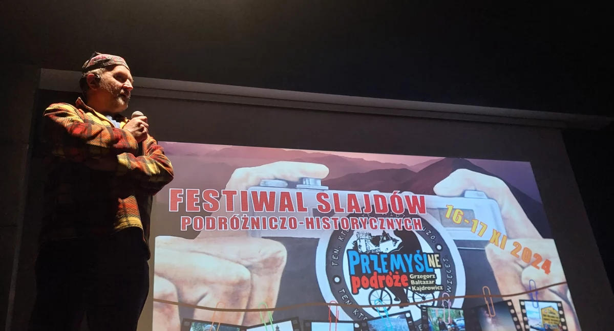 Prowadzący festiwal Grzegorz Baltazar Kajdrowicz. Fot. zbiory własne
