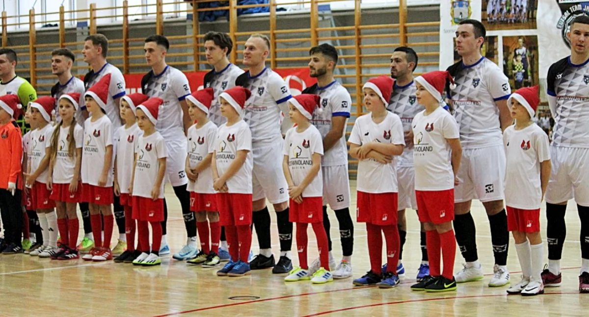Zadanie przed ekipą Michała Bloka wcale nie było łatwe. Zespół z Buska-Zdroju to od lat czołowa II-ligowa drużyna. Fot. Tech-Project Fustal Team Jarosław