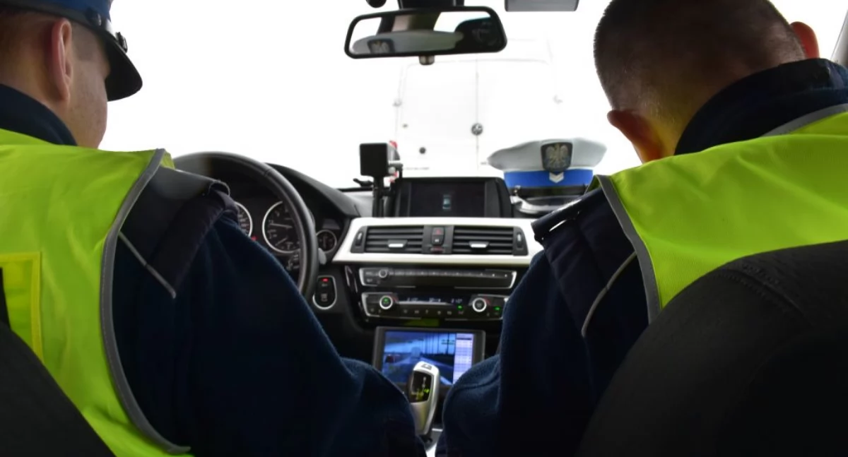 Funkcjonariusze po telefonie do dyżurnego policji natychmiast podjęli działania, mające uchronić mężczyznę przed najgorszym. / FOT. archiwum policji