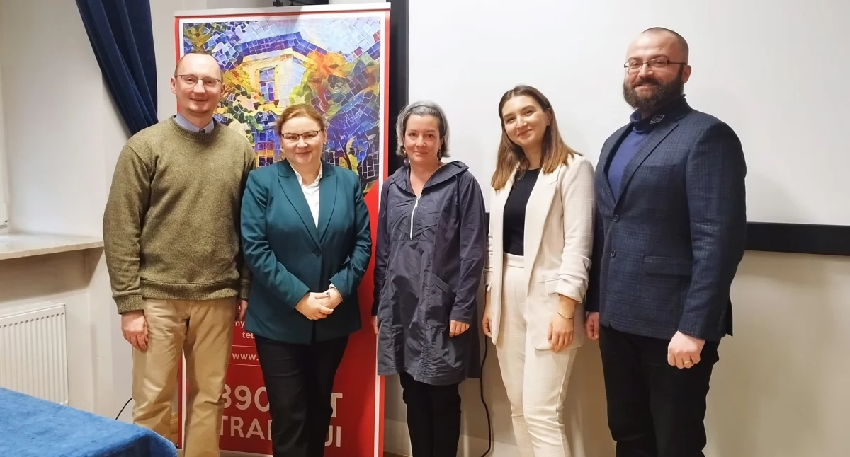 Prelegenci i organizatorzy spotkania. Od lewej: prof. T. Pudłocki, dyr. A. Bednarczyk, mgr B. Čejović , dr K. Sujkowska, mgr O. Ostafin, 