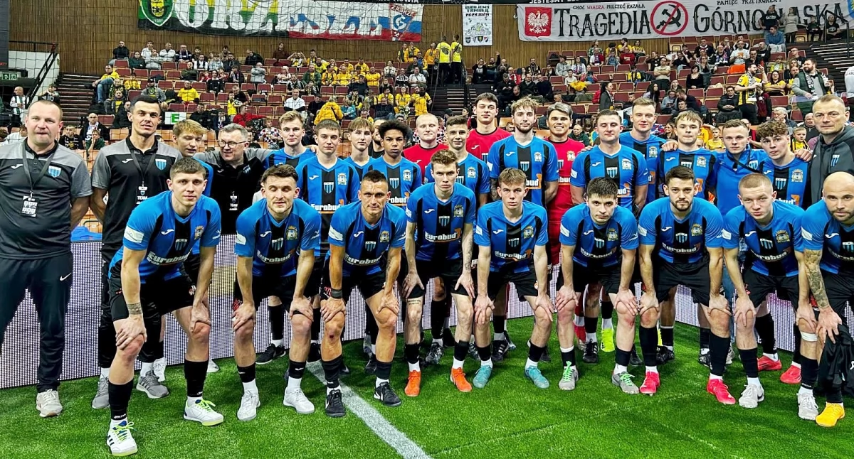 JKS Jarosław zajął w turnieju w katowickim „Spodku” miejsca 5. – 6. Fot. zbiory własne