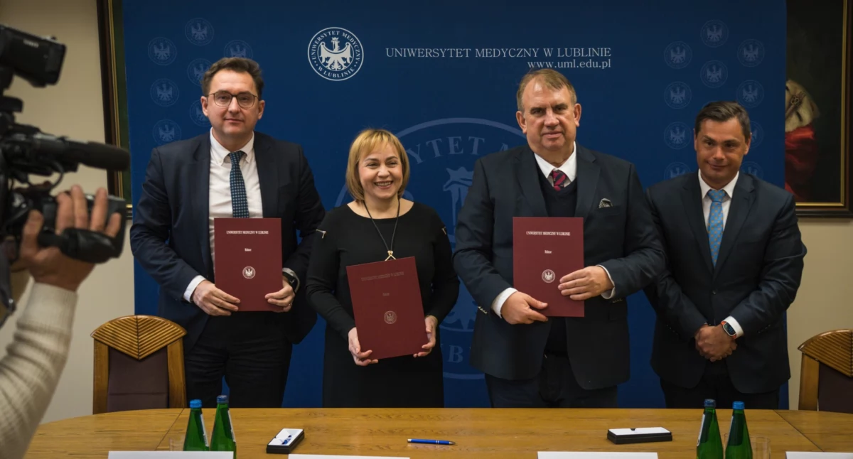 List intencyjny pomiędzy Uniwersytetem Medycznym w Lublinie i szpitalami – lubelskim oraz przemyskim – podpisano 8 stycznia, w Collegium Novum Uniwersytetu Medycznego./ FOT.Olga Matosiuk, Igor Skarżyński UMLub