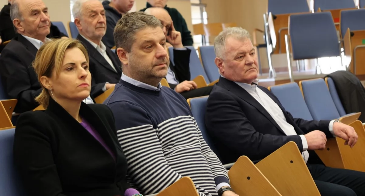 Na spotkaniu przybliżone zostały zgromadzonym przedsiębiorcom formy wsparcia i współpracy oferowane przez instytucje./ FOT. UM Jarosławia