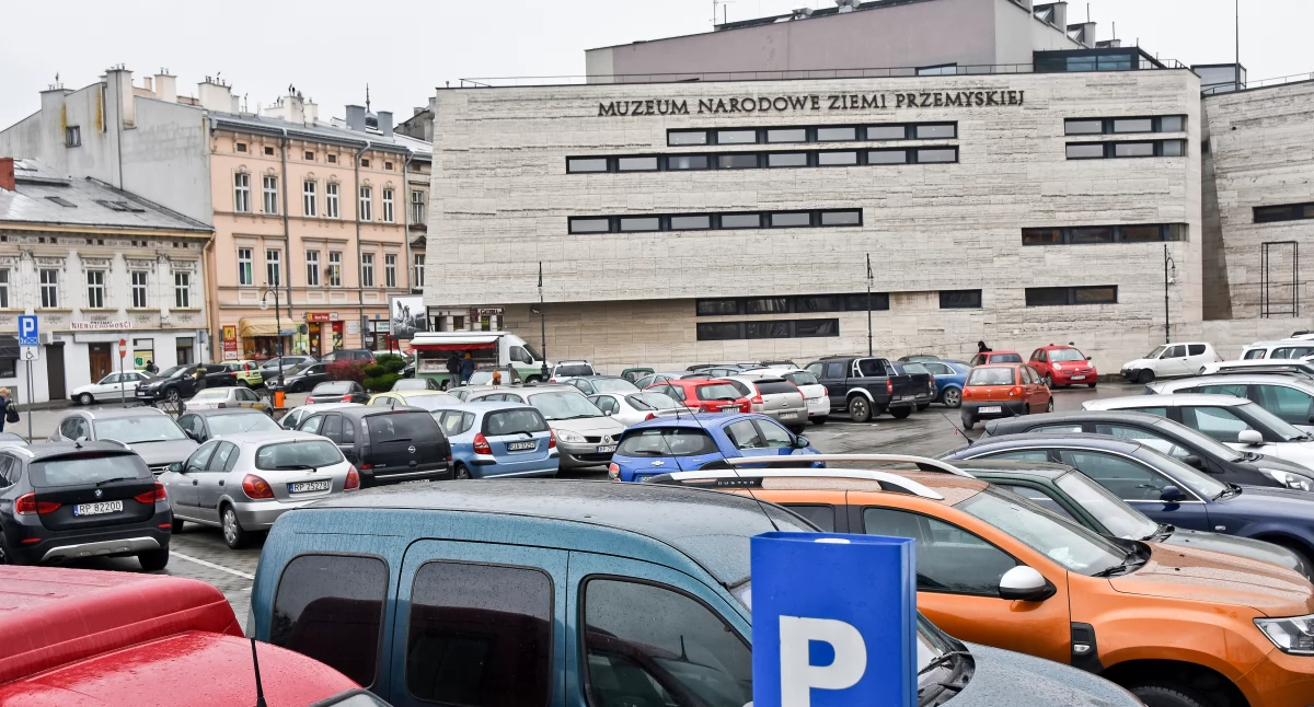 By poszerzenie dotychczasowej strefy płatnego parkowania stało się faktem, musi zostać podjęta stosowna uchwała. Na razie temat analizują radni./ FOT. archiwum ŻP
