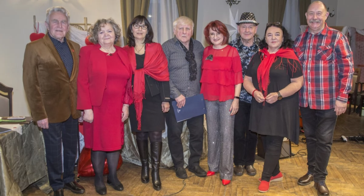 Tadeusz Tłuścik, Józefina Jodłowska, Maria Gibała, Mieczysław Szabaga, Małgorzata  Stankiewicz, Jerzy Markowicz, Wacława Szychulska, Witold Stankiewicz./ Zdjęcia: Zdzisław Czernecki