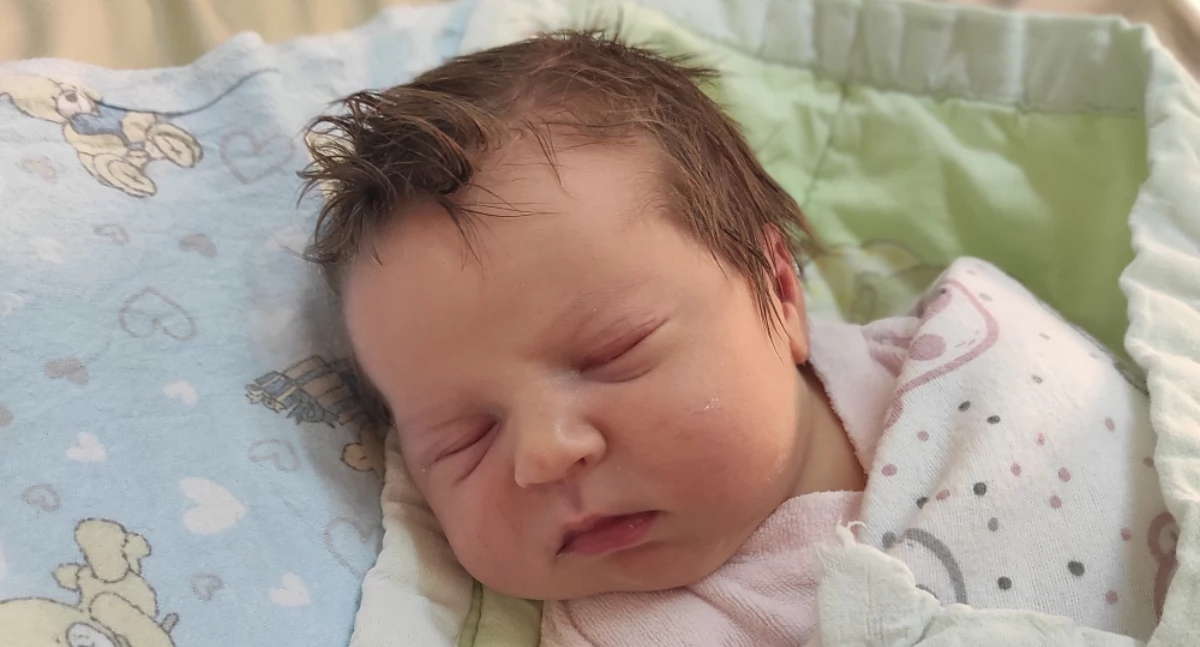Antosia Kubaj, córeczka Małgorzaty i Dominika, urodzona 14 lutego, o godzinie 12.40, mieszkanka Pawłowej.