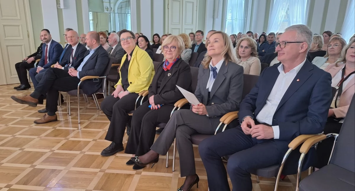 Głównym tematem przemyskiego spotkania z wiceminister K. Labnauer była przygotowywana reforma programowa w szkołach. / FOT. Kuratorium Oświaty w Rzeszowie