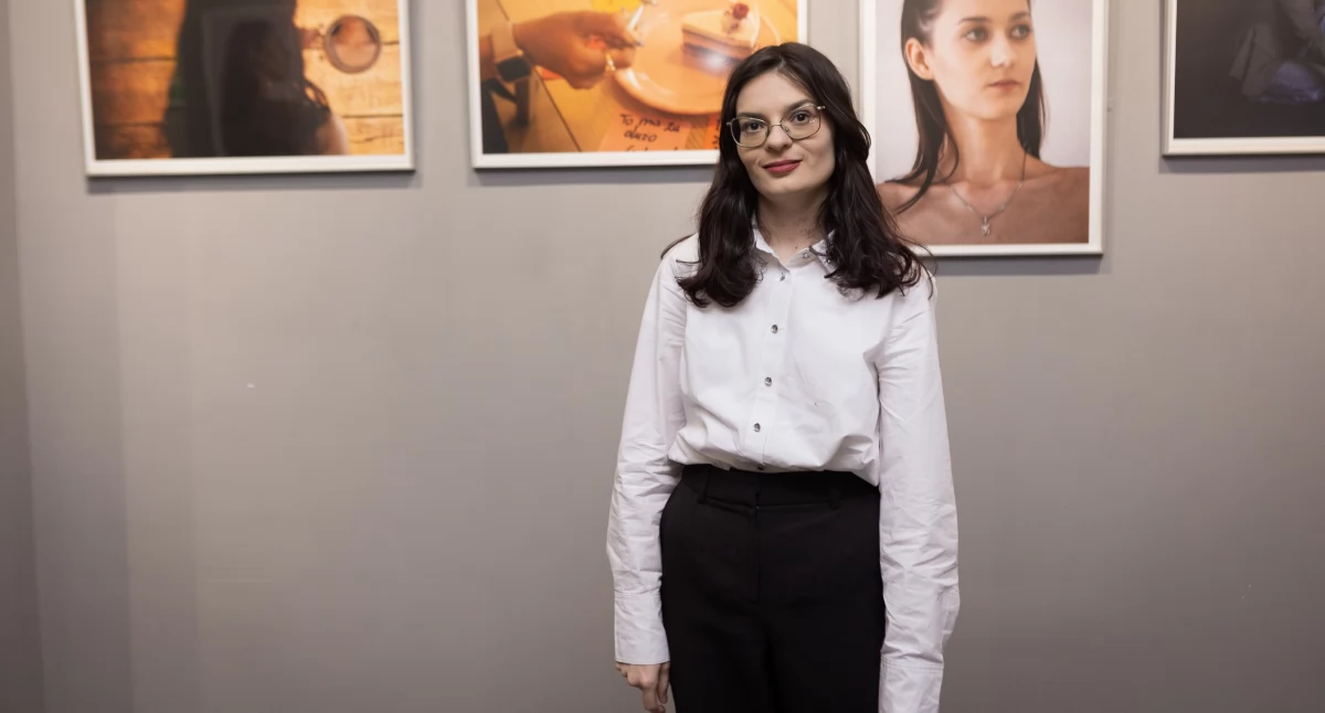 Obecnie marzy mi się, by wystawa oraz filmy, które stworzyłam, dotarły do jak największej liczby osób, bo dzięki temu mogę poszerzyć świadomość w społeczeństwie, możliwe, że też komuś pomóc – mówi autorka./Zdjęcia z prywatnego archiwum Magdaleny Kowal. 