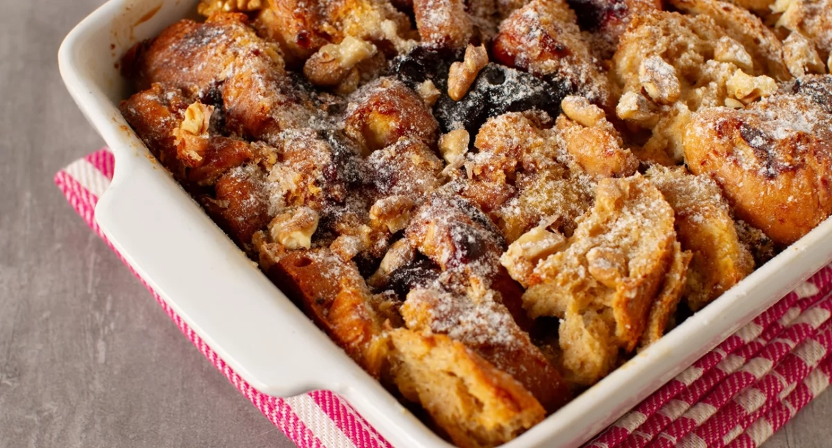 Przepisy kulinarne, Pudding resztek wielkanocnej babki - zdjęcie, fotografia