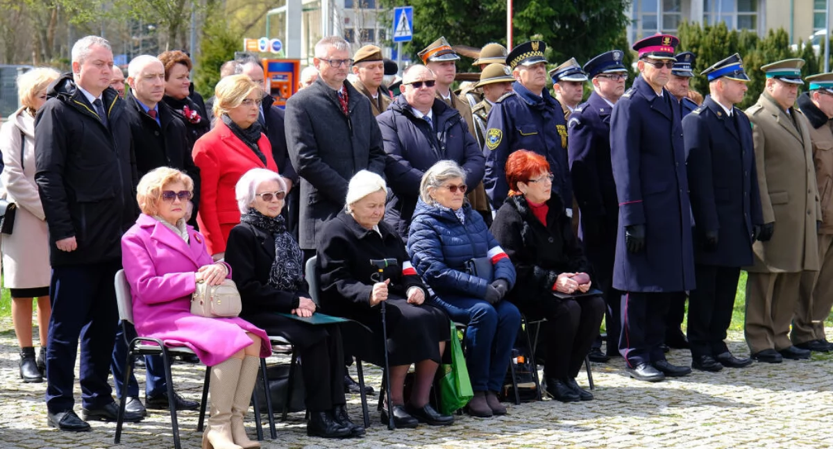 Uroczystości upamiętniające w Przemyślu odbyły się 12 kwietnia br. Część patriotyczna odbyła się przy pomniku Zesłańców Sybiru i Ofiar Katynia. Fot. UM Przemyśl