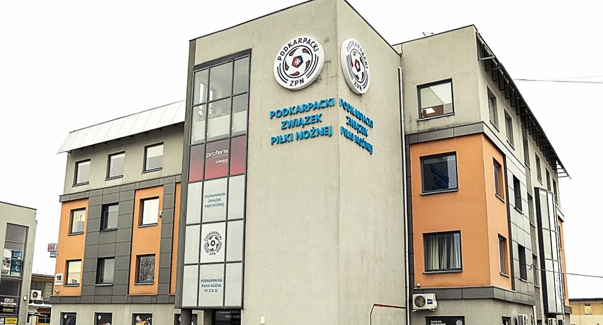Siedziba Podkarpackiego Związku Piłki Nożnej w Rzeszowie. Fot. zbiory własne