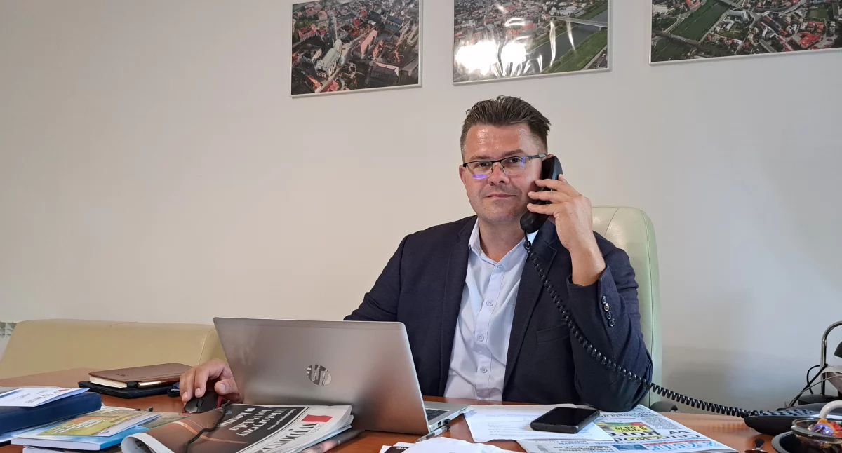 – Wniosek o świadczenie wspierające dla osób z niepełnosprawnością można złożyć wyłącznie w formie elektronicznej, samodzielnie albo przez osobę upoważnioną, czyli pełnomocnika – przypominał w rozmowach telefonicznych regionalny rzecznik ZUS na Podkarpaciu W. Dyląg./ FOT. U. Gielo