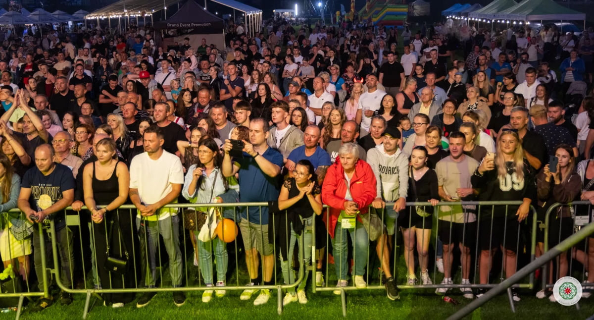 Zdjęcia: UMiG Jawornik Polski 