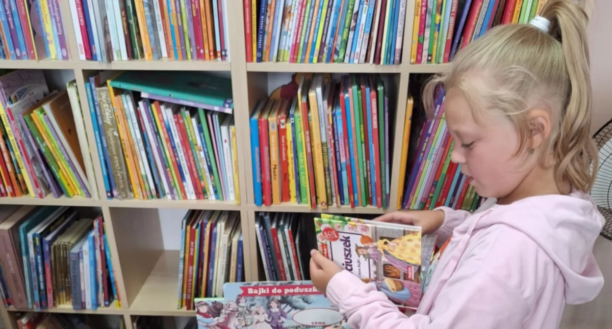 Księgozbiór filii w Kuźminie trafi między innymi do Biblioteki Publicznej w Birczy./ FOT. BP w Birczy