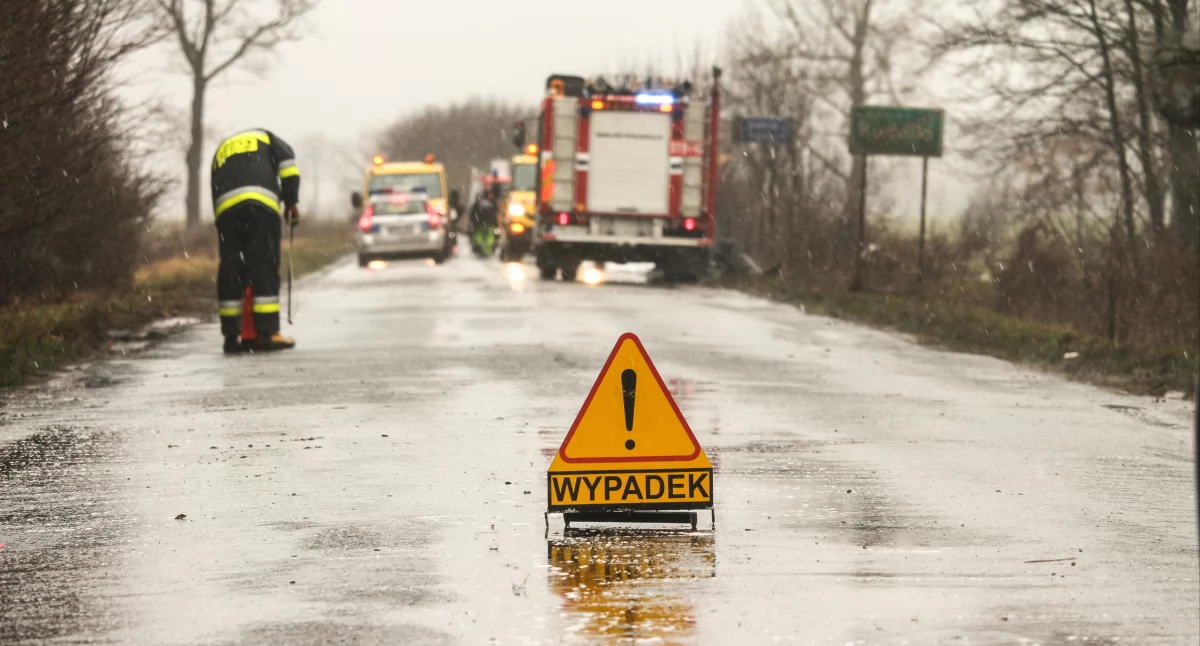 Kronika policyjna, Długi weekend przed Policja apeluje wspólnie zadbajmy minął spokojnie bezpiecznie - zdjęcie, fotografia
