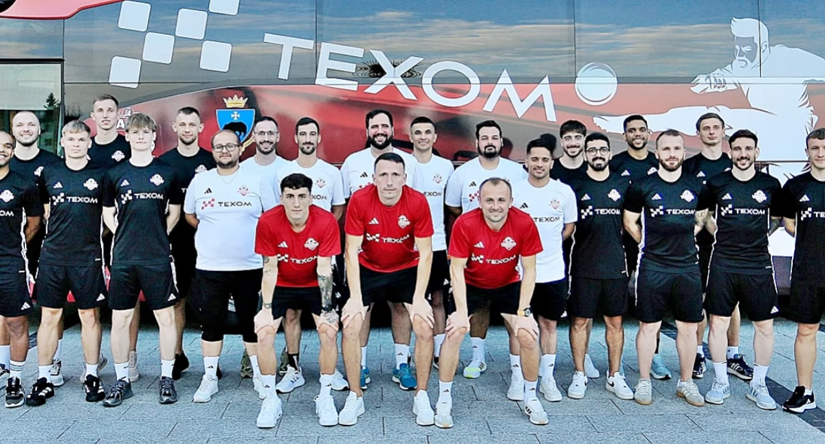Texom Eurobus Przemyśl przed sezonem 2025 – 2026. Ekipa Vanildo Neto jest gotowa na walkę o medale FOGO Futsal Ekstraklasy. Fot. Texom Eurobus Przemyśl