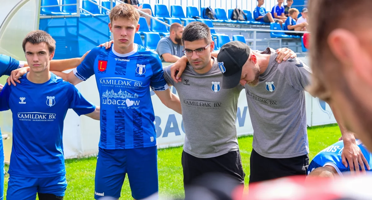 Młody zespół rezerw Pogoni-Sokoła Lubaczów wygrał do tej pory wszystkie cztery mecze w V lidze okręgowej. Fot. Pogoń-Sokół Lubaczów