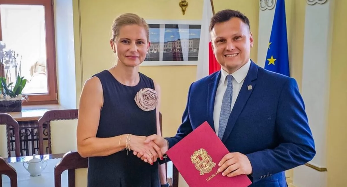 Nowym wiceburmistrzem została Magdalena Lehnart, dotychczasowa dyrektor wydziału oświaty i sportu. 