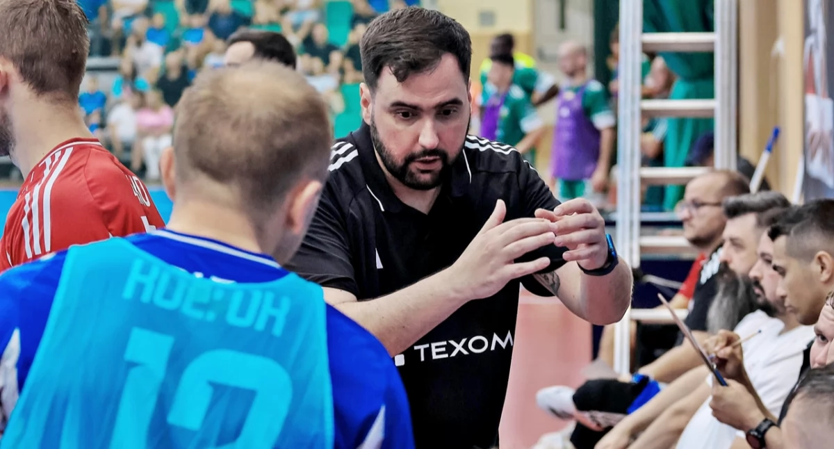 Przed ekipą Vanildo Neto jeszcze sporo pracy, aby działała jak dobrze naoliwiona maszyna. Fot. Texom Eurobus Przemyśl