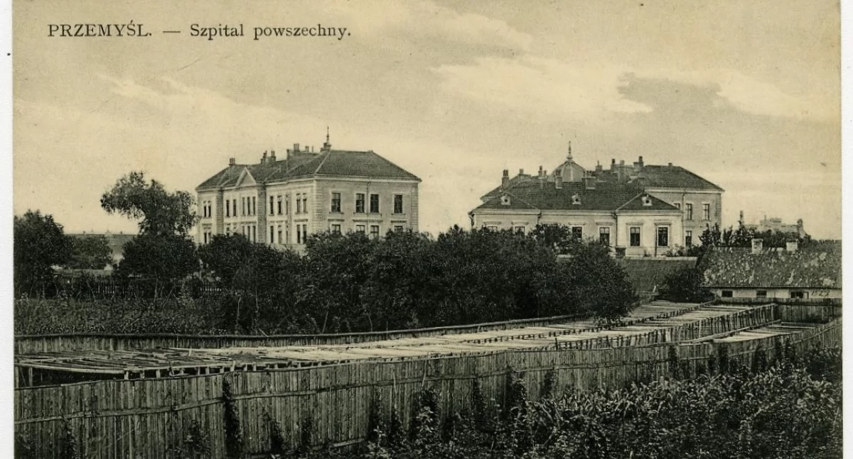 Szpital przy Rogozińskiego na pocztówce./Zdjęcia: Archiwum szpitala