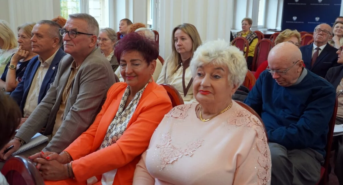 W wydarzeniu z udziałem rad seniorów z całego Podkarpacia uczestniczyli przedstawiciele Przemyskiej Rady Seniorów. / FOT. PUW Rzeszów