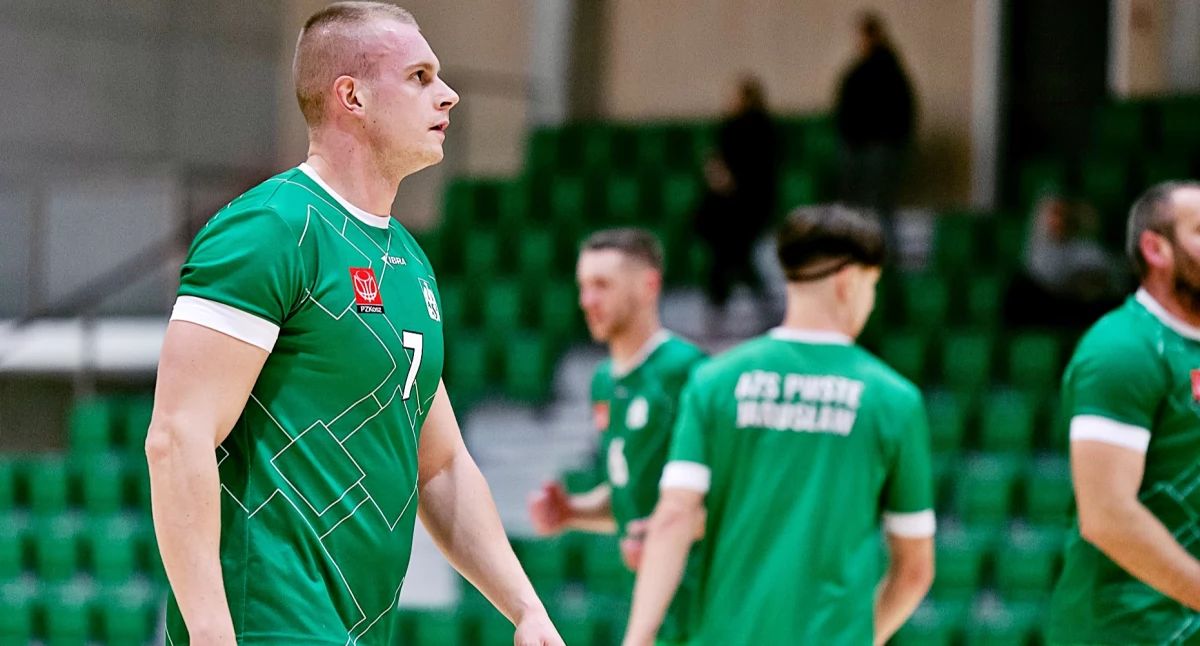 Cezary Gumiński zdobył z rezerwami Resovii Rzeszów 32 punkty. Fot. AZS PANS Jarosław