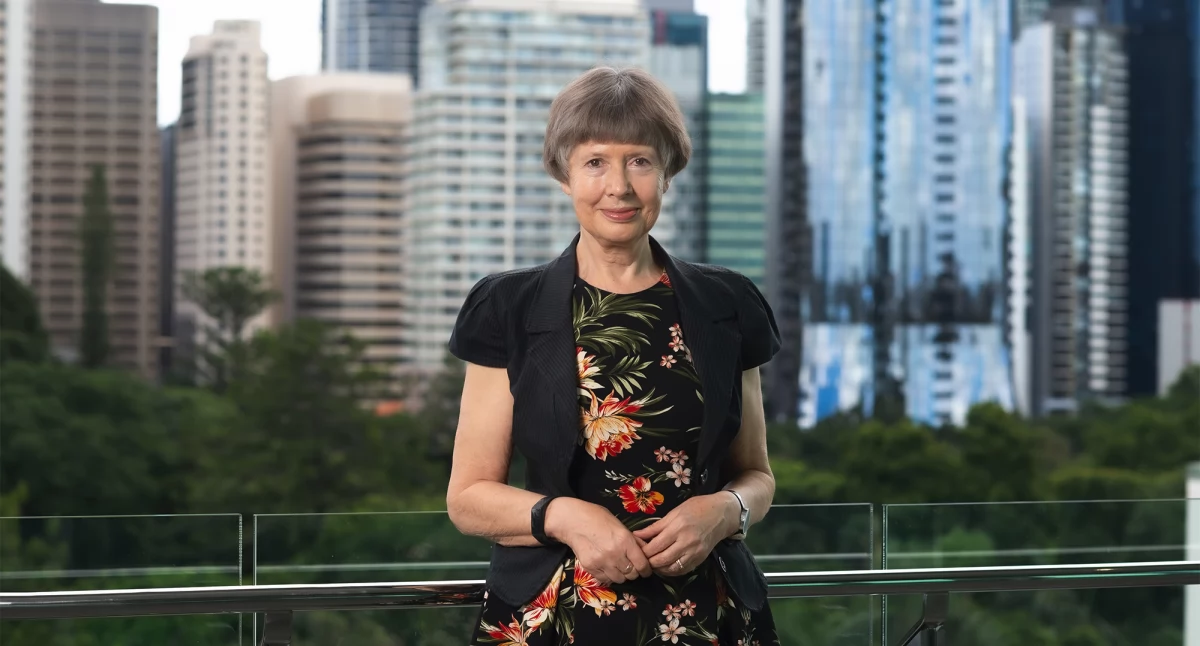 Profesor Lidia Morawska 3 listopada br. odebrała nagrodę w dziedzinie nauki z rąk premiera Australii Anthony’ego Albanese. Fot. zbiory własne