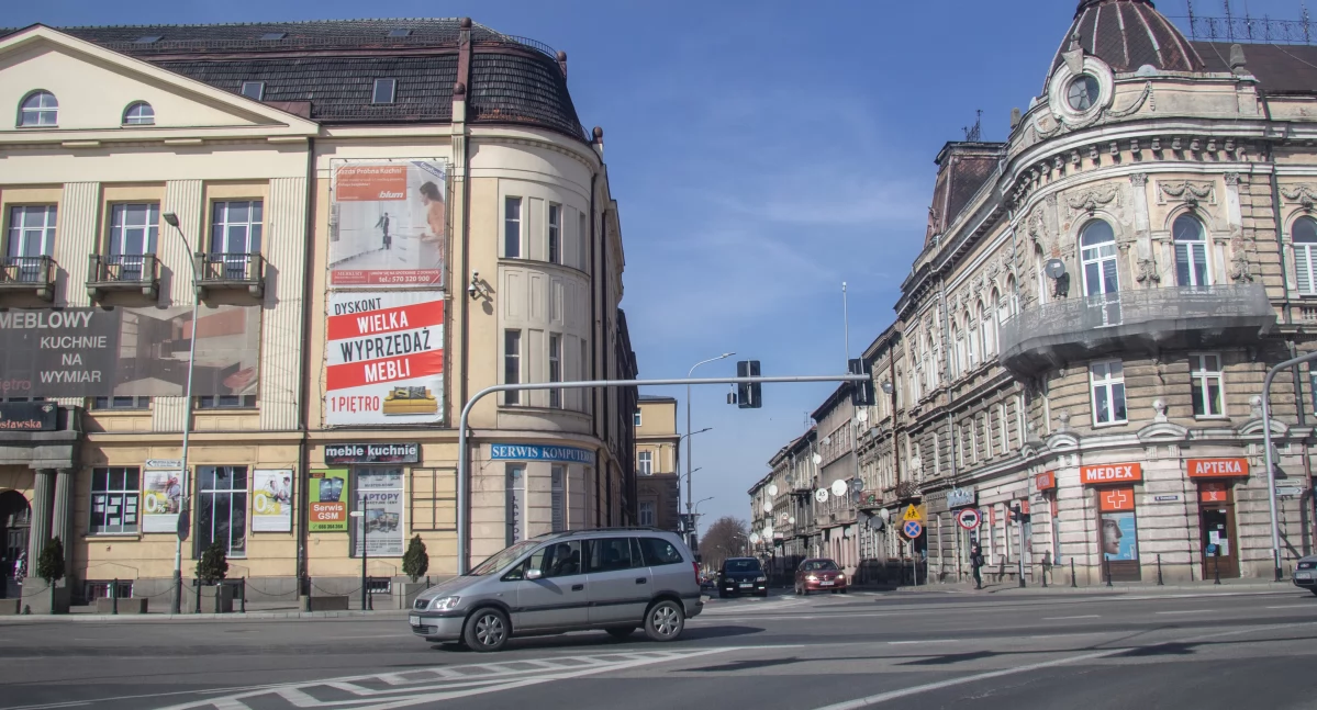 Miejscem, gdzie panuje duży chaos reklamowy, jest choćby ulica Grunwaldzka./ FOT. archiwum ŻP