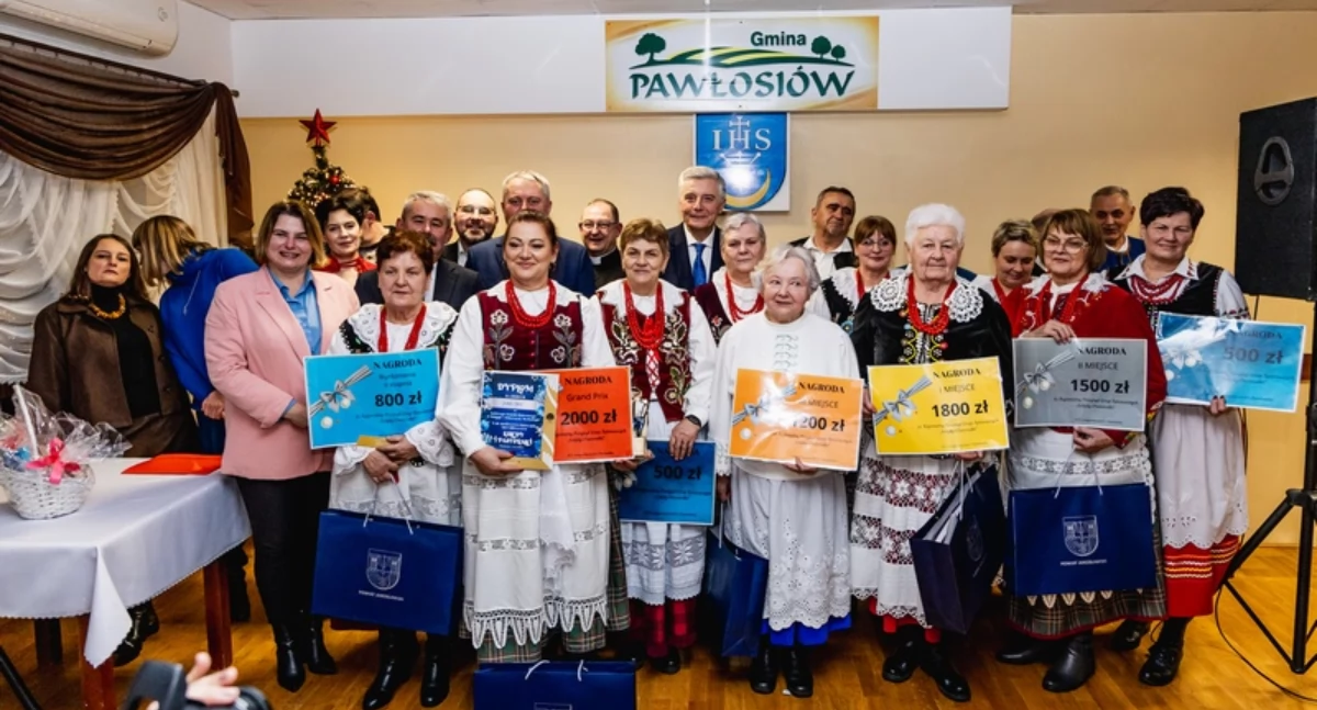26. Przegląd Grup Śpiewaczych ,,Kolędy i Pastorałki” po raz kolejny udowodnił, że tradycja – jeśli jest pielęgnowana – nie traci swojej mocy. /Fot. UG Pawłosiów