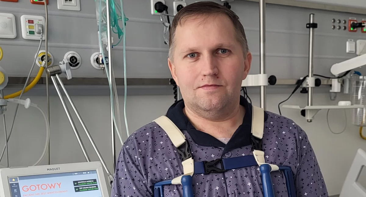 Pan Albert Wilczak przeszedł kilkugodzinną operację. Była obarczona dużym ryzykiem powikłań – głównie ze strony układu neurologicznego, na szczęście obyło się bez komplikacji. / FOT. WSzwP
