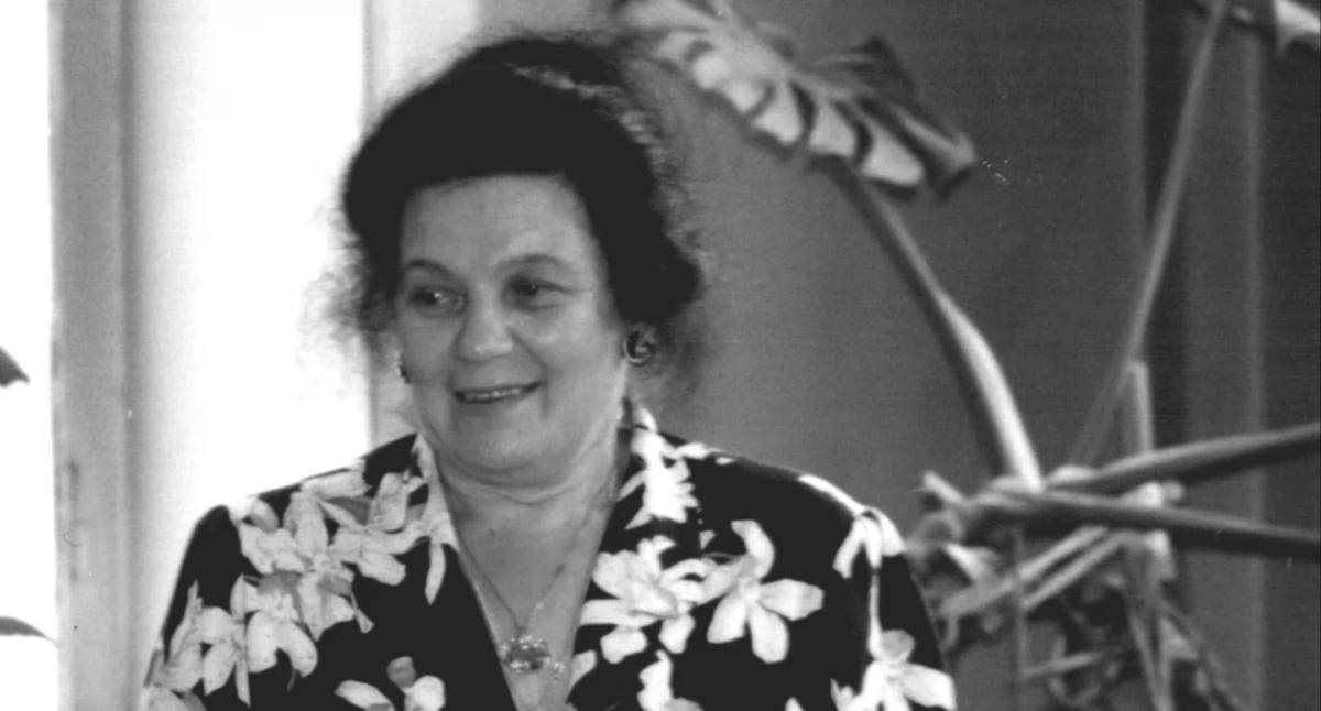 Halina Zahel w dniu odejścia na emeryturę (29 września 1998 r.). /Zdjęcia pochodzą z archiwum Przemyskiej Biblioteki Publicznej.