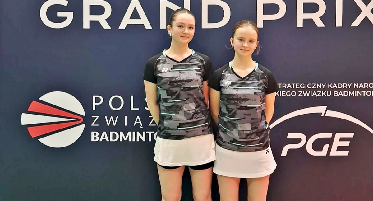 Amelia Madaj (z prawej) i Zuzanna Biłas pewnie wygrały grę podwójną w Józefosławiu. Fot. zbiory własne