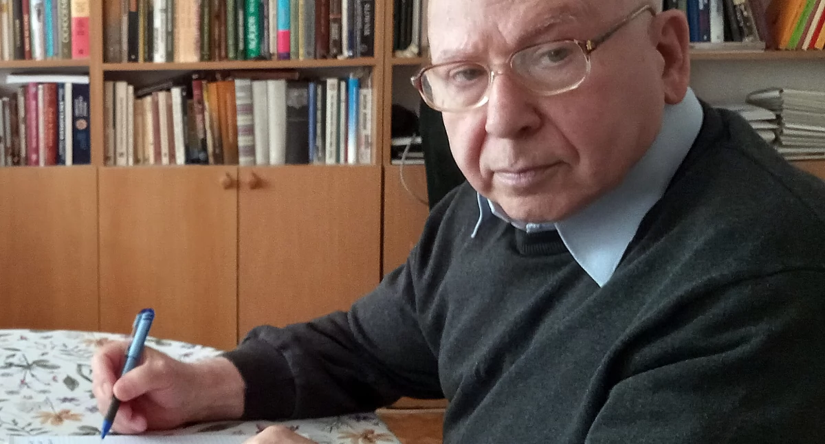 . – Było dla mnie jasne, że opisywane przeze mnie osoby szybko odchodzą, a z nimi ich historie. Bezpośredni kontakt z osobami, o których pisałem, był zawsze dla mnie jako historyka najcenniejszy – mówi Zenon Andrzejewski, urodzony w 1942 r. w Przemyślu,  autor „Antologii biografii przemyskich”. 